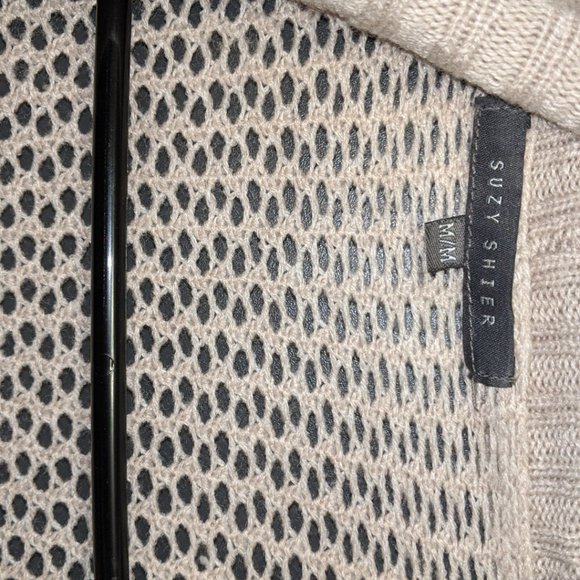 Suzy Shier // Cream 3/4 Sleeve Cardigan - Picture 3 of 3